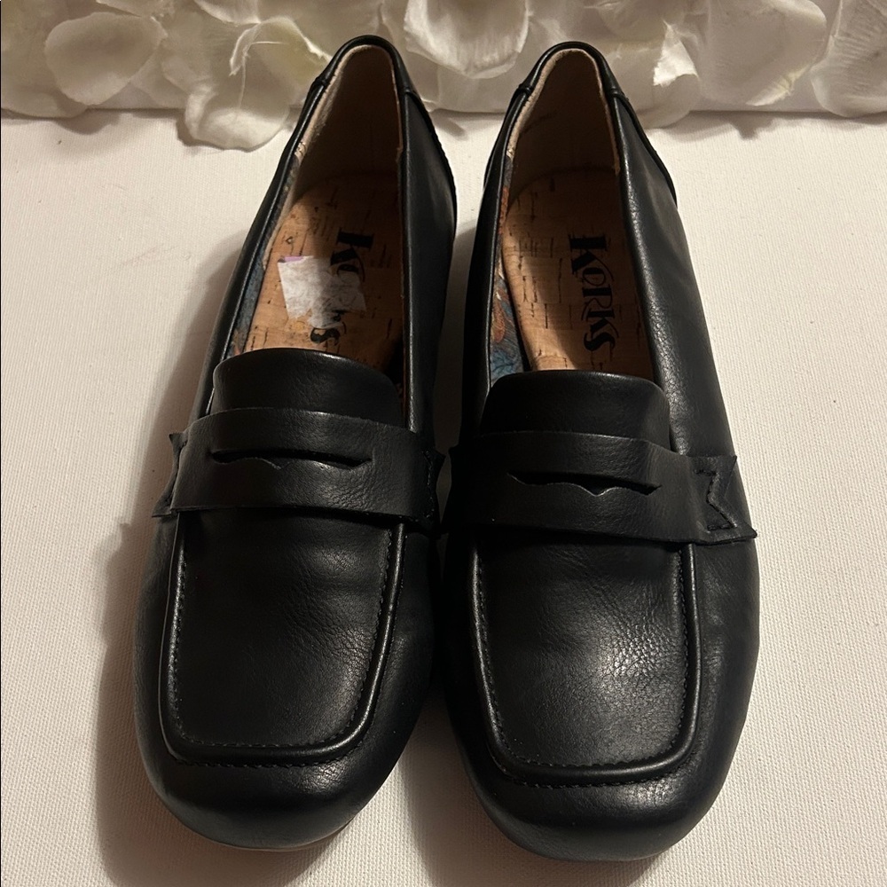 Kork-Ease Women's Black Leather Loafers